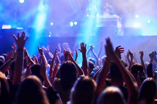 Cliente lesionado en un concierto o evento deportivo en Chicago