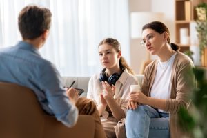 Child injury attorney consulting with a parent about a child accident claim in Chicago